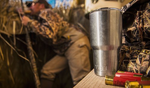 30 Oz Stainless Steel Vacuum Insulated Tumbler with Lid - YETI Rambler