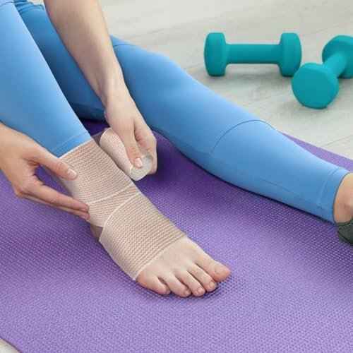 6 Pack Premium Elastic Bandage Wrap, Compression Wrap Bandage for Legs, Self-Closing Elastic Bandage Wrap - Hook & Loop Fasteners at Both Ends - Latex Free - Washable & Reusable (2x2", 2x3", 2x4")