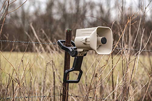 FOXPRO X24 American Made Electronic Predator Call Remote Operated and Programmable Coyote, Fox, Crow, Hog Call for Hunting