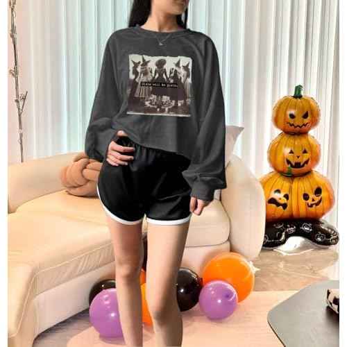 Women's Witch Crop Sweatshirt Fall Halloween Vintage Graphic Lantern Long Sleeve Pullover Spooky Season Sweatshirt