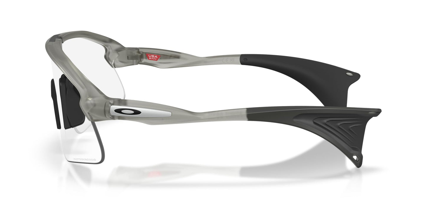 Oakley OO9517 Stunt Devil Sunglasses, Grey Ink/Photochromic, 36 mm