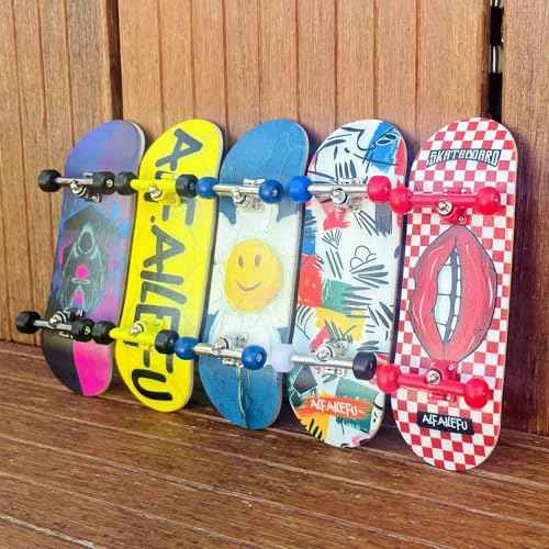 Pro Fingerboard 32mm Wooden Board Professional Finger Skateboard Trucks CNC Wheels with Bearings (RED-Lips)
