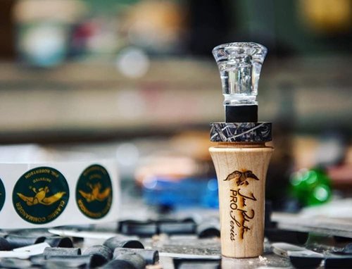 Duck Commander Jase Robertson Pro Series Duck Call - Easy Blowing, Double Reed Wood Duck Call for Duck Hunting Accessories - Maple