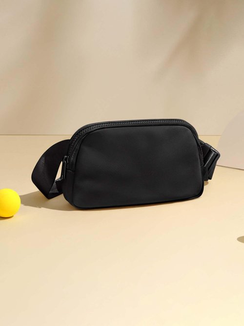 Multi-Function Belt Bag, Fanny Pack with Detachable Strap, Makeup bag, Waist Bag for Running, Traveling & Hiking(Black)