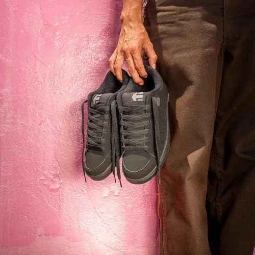 Etnies - Kingpin - Men's Skateboarding Shoe Classic Puffy Sustainable, Comfortable & Durable Footwear with Die-Cut EVA Insole