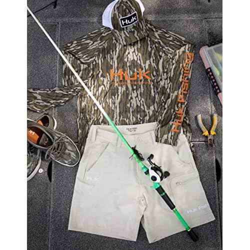 Huk Men's Next Level 7" Short, Quick-Drying Fishing Shorts for Men