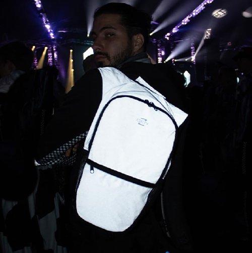RAVERUNNER® Anti Theft Rave Hydration Backpack - 2L Insulated Water Backpack for Raves, Festivals, Hiking, Running - Festival Hydration Pack for Hydration Backpack Rave