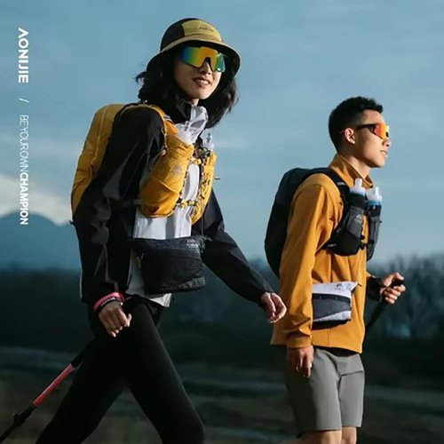 AONIJIE 13L Running Hydration Vest Backpack, High Capacity Lightweight Trail Running Vest for Trail Running, Races, Marathons, Hiking (Yellow+2*500ml Bottle)