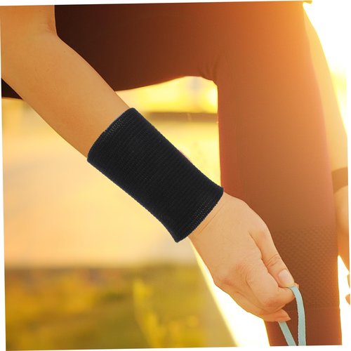 UTHCLO 2pcs Breathable Ankle Sleeves for Sports Figure Skating Running Professional Ankle Support Pads for Men Women Comfortable Elastic Design