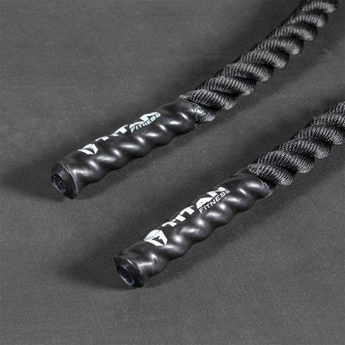 Titan Fitness Battle Rope 30ft x 1.5in, Poly Dacron Heavy Rope for Home Gym Conditioning Workouts, Cross-Train, Strength Training Exercises