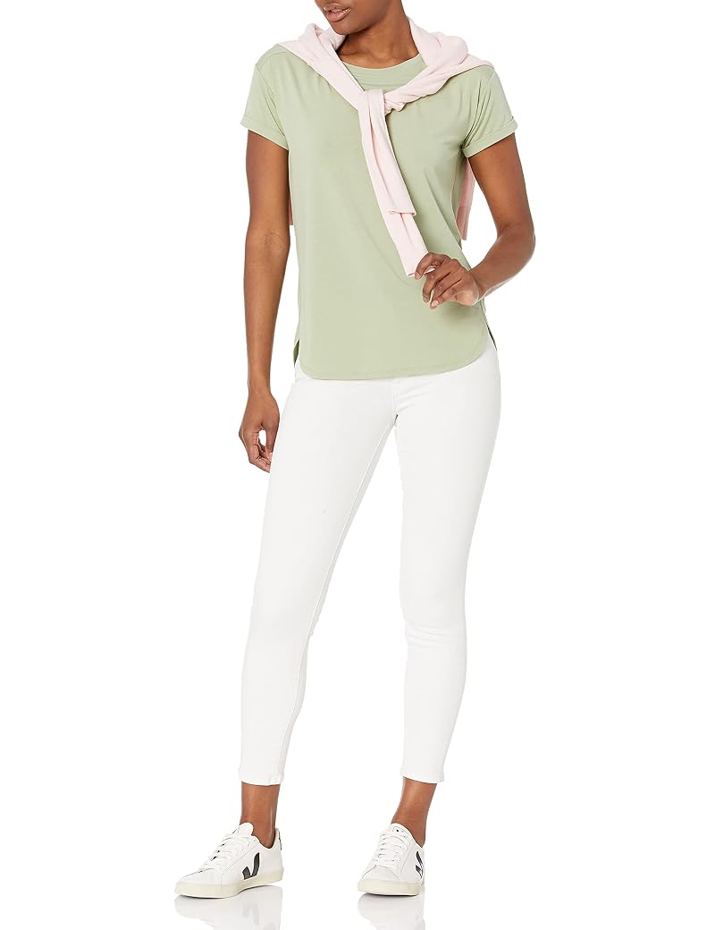 Light Green Amazon Essentials Women's Studio Relaxed-Fit Lightweight Crewneck T-Shirt - Medium