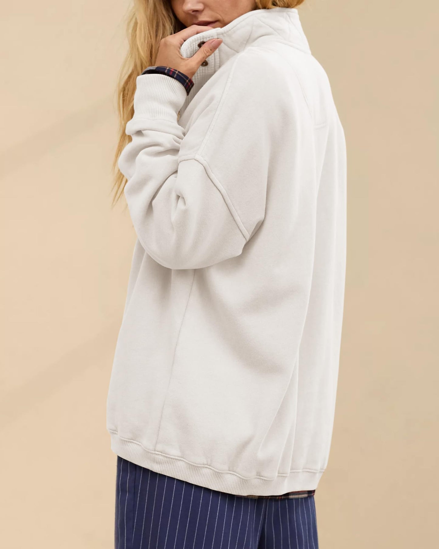 Gacaky Sweatshirt for Women Oversized Casual Long Sleeve Button Henley Neck Pullover Tops Fashion Outfits Clothes White L