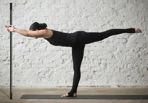 Yoga Stick Bamboo 5ft Long with Soft Ends-Stretching Stick-Workout Stick Exercise Bar-Pilates Stick-Balance Fitness Stick-Yoga Dowel Rod Shoulder Movement- Physiotherapy Stick-Posture Corrector Stick