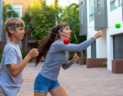 TEKXYZ Boxing Family Pack – 2 Adjustable Headbands + 2 Novice Balls + 1 Veteran Ball + 1 Boxer Ball and More