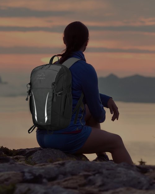 Outplea 15L Small Hiking Outdoor Backpack Daypack for Men Women, Lightweight Travel Rucking Backpack, Gray