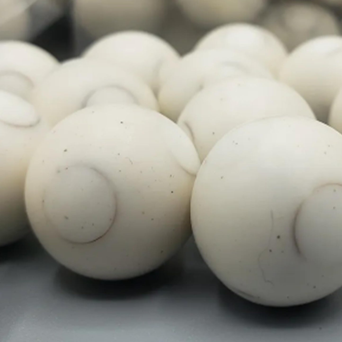 25 X Less Lethal .68 Cal Balls 10 Grams Metal Ball with PVC Coating Paintballs Self Defense Less Lethal paintballs
