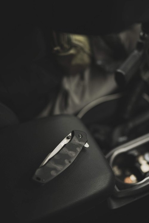 Smith & Wesson M&P Special Ops 9.3in Stainless Steel Assisted Opening Knife with 4in Tanto Blade and G10 Handle for Outdoor, Tactical, Survival and EDC,Black