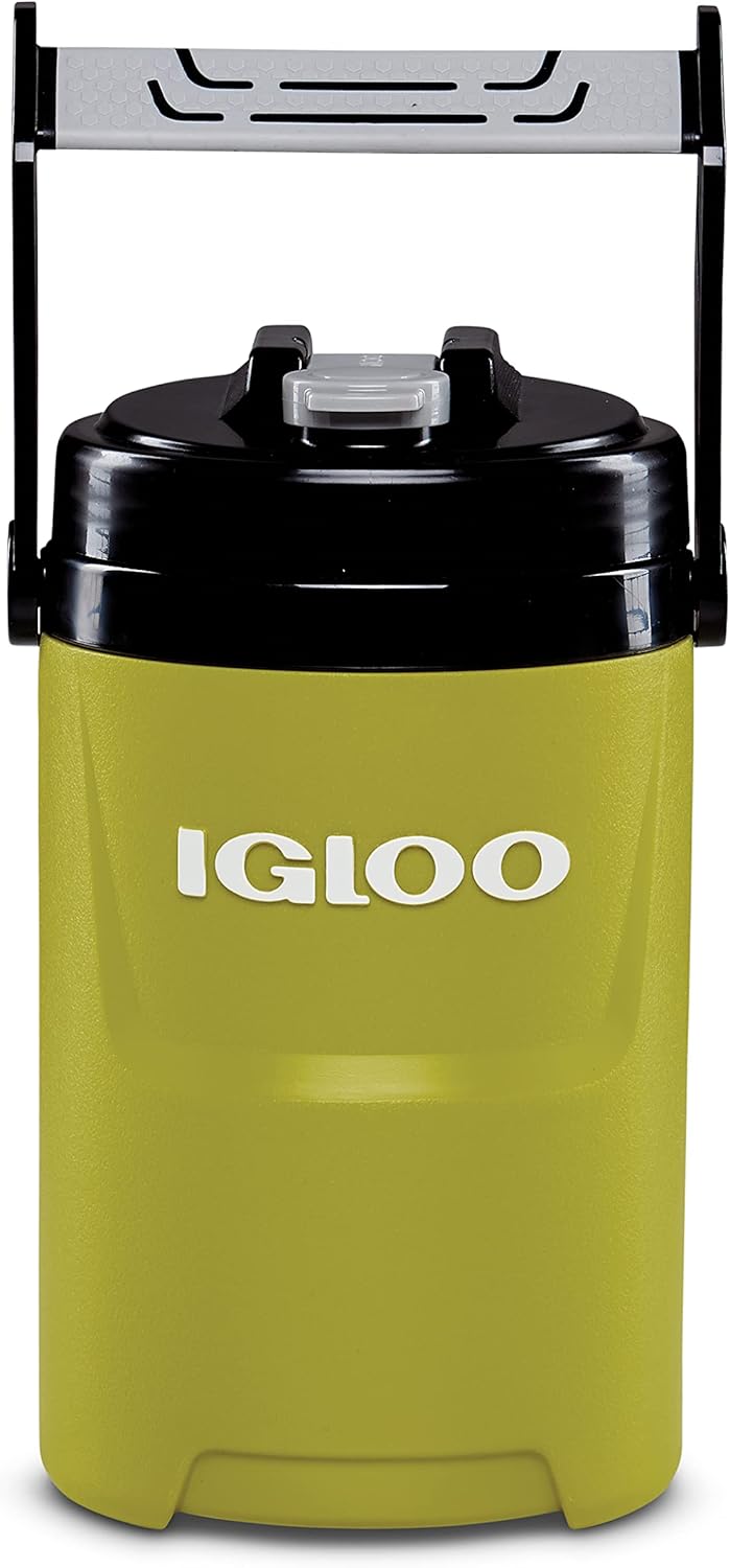 Igloo 1/2 Gallon Insulated Sports Water Jug with Hooks