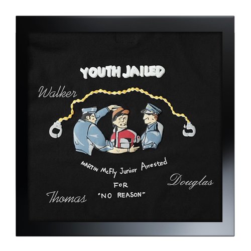Allenkwok 15" x 15" Solid Wood T-Shirt Display Frame for for Large, XL, and XXL Shirts, Wall Mount or Desktop Display Case for T-Shirts, Jerseys, Memorabilia