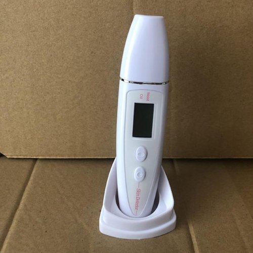 Yjcnelcr Skin Tester Pen Digital Skin Detector Pen with Digital Display Portable Analysis Moisture Machine for Women Skin Detector Analyzer