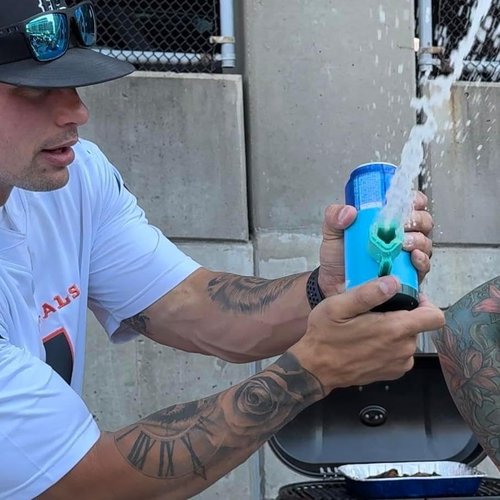 Shotgun Roulette adds Excitement at Wedding Parties, Enables People to Gather and Play Games at Barbecue Parties, and is Also Very Suitable for Bachelor Parties