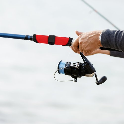 BOXOB 6pcs Fishing Lure Covers, 3.94 Inch Fishing Hook Covers Fish Pole Sleeve Fish Bait Gloves Protectors Lure Shield Wraps Essential Gear for Fishermen Gift