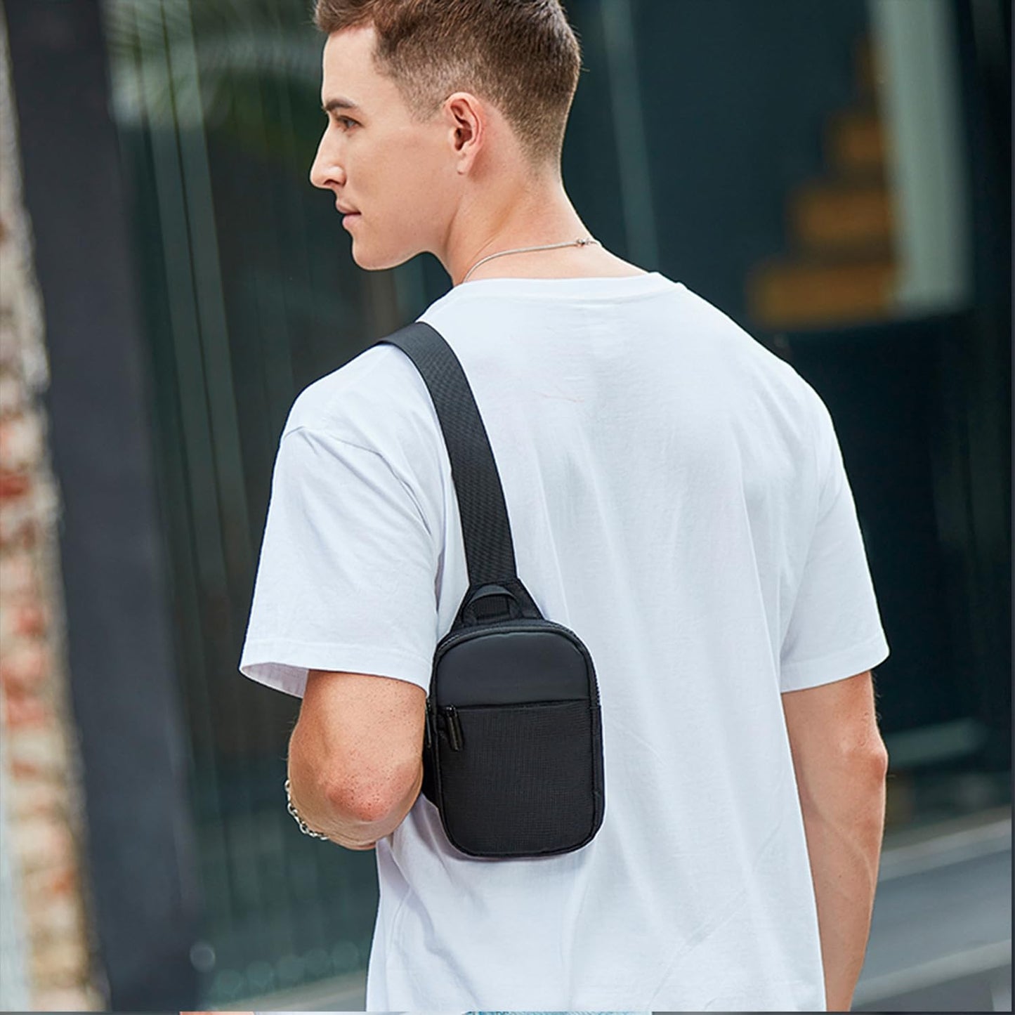 REMUMULUS UnisexAdult Small Crossbody Messenger Bag Durable Sling Crossbody Backpack daypack for Men Women(BLACK)