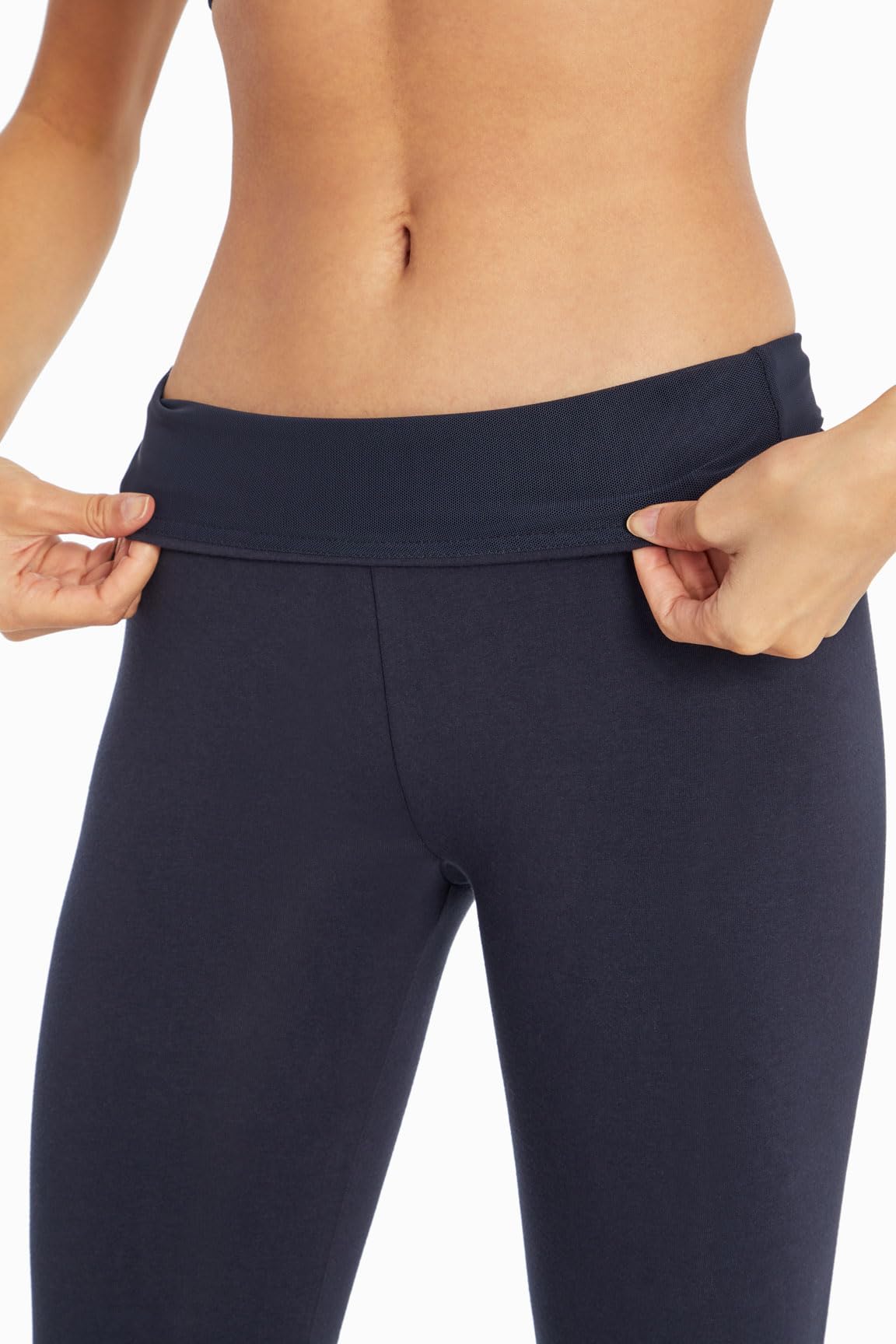Bally Total Fitness Women's Mid-Rise Tummy Control Capri Legging, Midnight Blue, Small