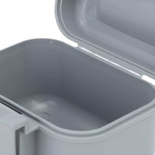 Fishing Live Bait Box, Fishing Bait Station Plastic Heat Perforated Cover Array Design Bait Bucket with Aerator Grey for Fishing Enthusiasts