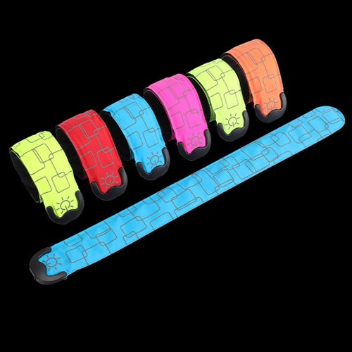 cdar Rechargeable LED Armband Running Slap Glow Bracelets Wristband for Night Cycling Walking Joggers Running Gear Red