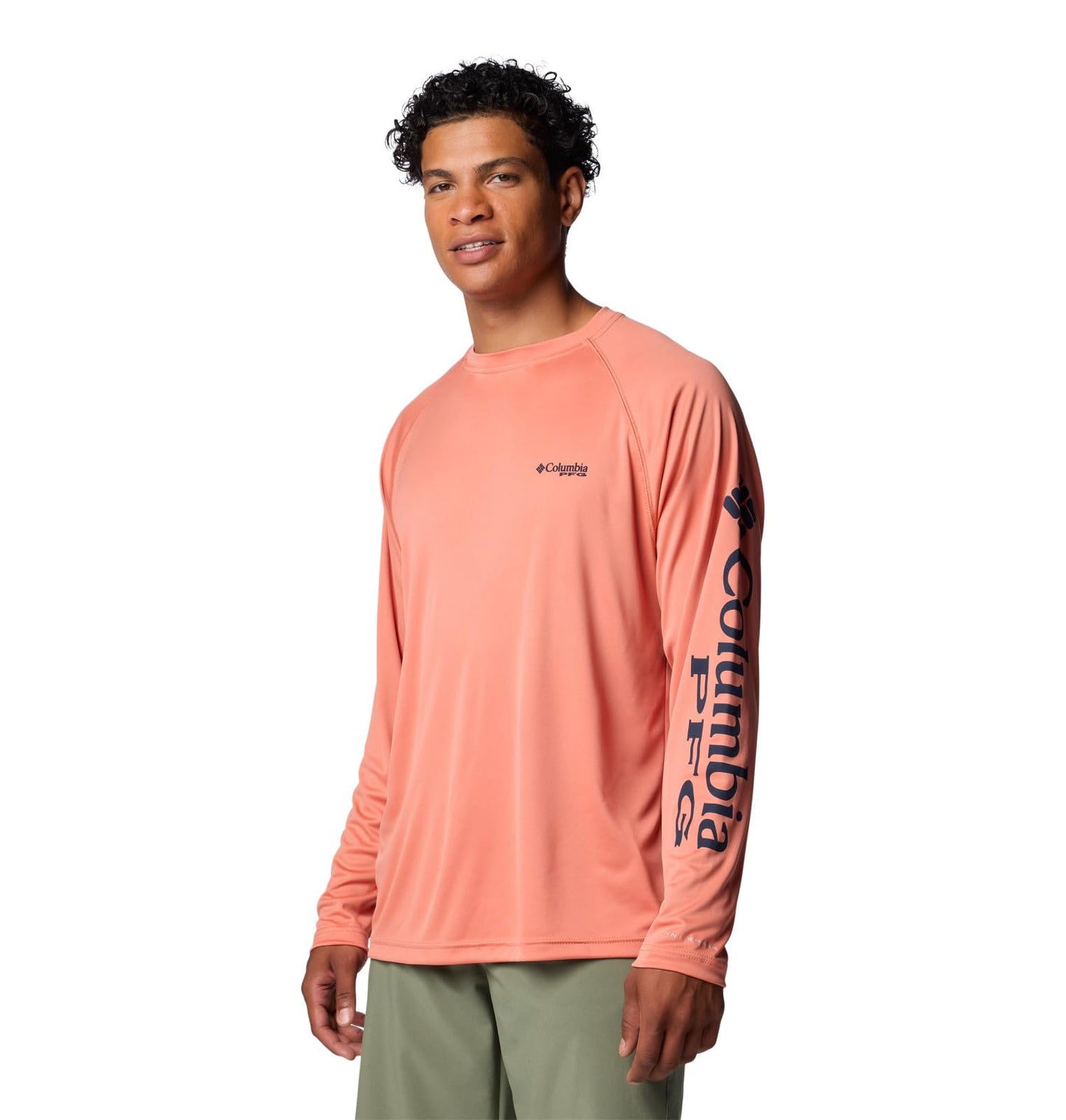Columbia Men's Terminal Tackle Long Sleeve Shirt, Faded Peach/Collegiate Navy Logo, Small