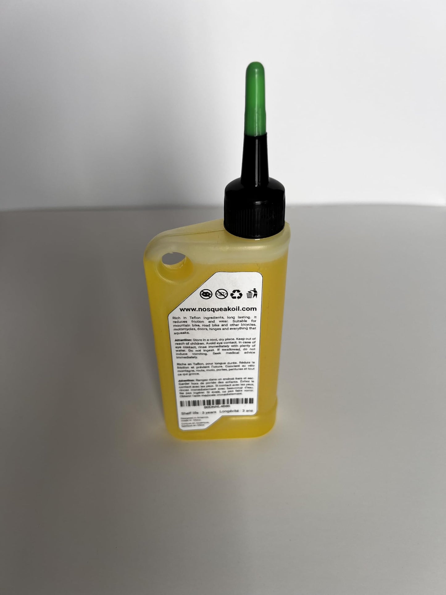 No Squeak 3.4oz High Performance Penetrating Oil – Bike Chain Lubricant, Door Hinge & Lock Lubricant, Rust Remover, Multi-Purpose Non-Toxic Lubricating Oil