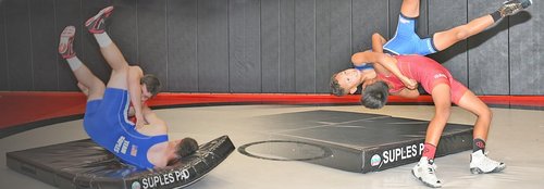 Suples Pad (Crash pad, Landing pad)(78" x 50" x 6.5")