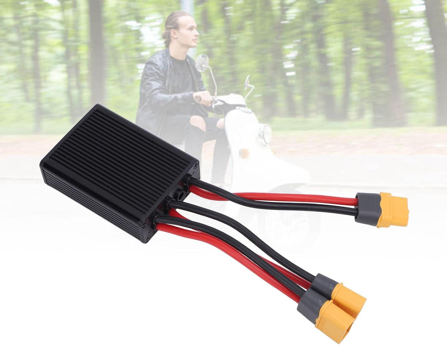 24-72V Double Battery Discharge Converter, 30A Double Battery Balancer with Aluminum Alloy for Electric Cycle