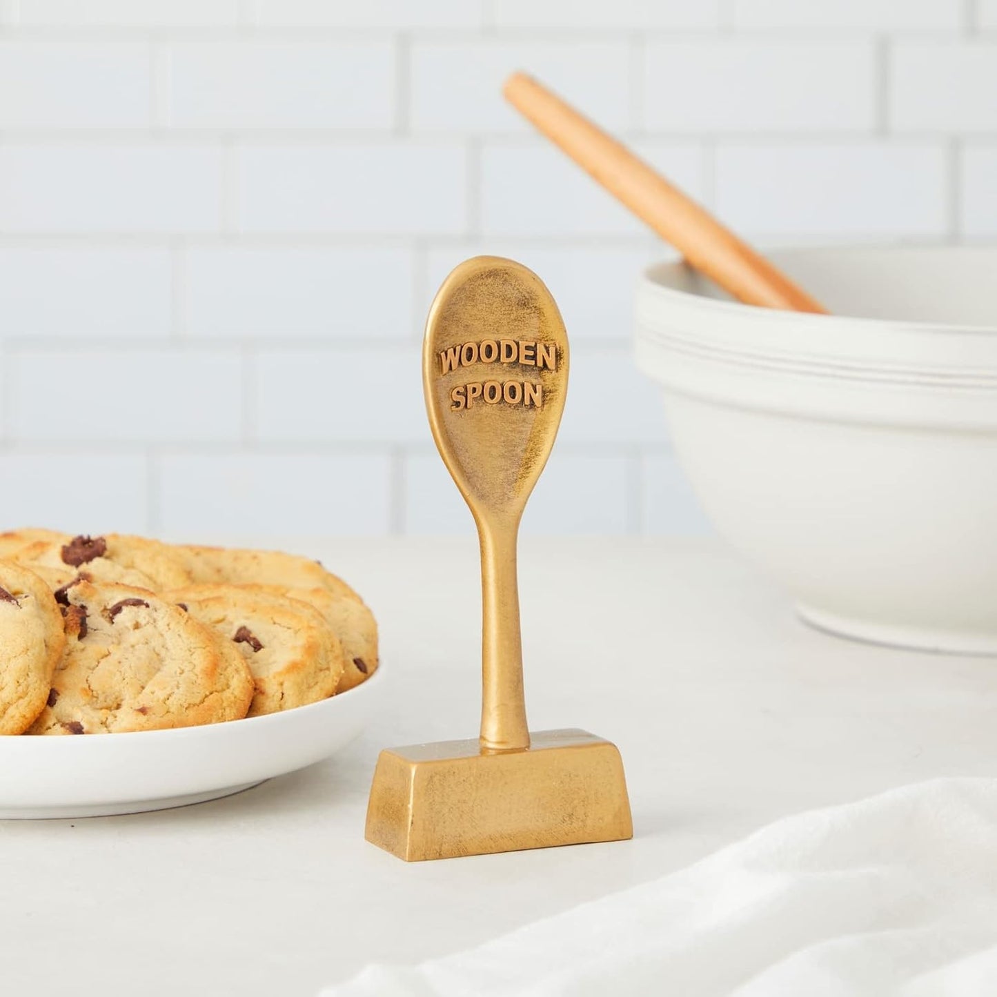 Juvale Golden Spoon Award Cooking Trophy for Chili Cook Off, Baking Contest, Best Cookie, Salsa Competition, & Funny Food Prize (2.5x6.2x1 Inch, Bronze Metal Finish, Small)
