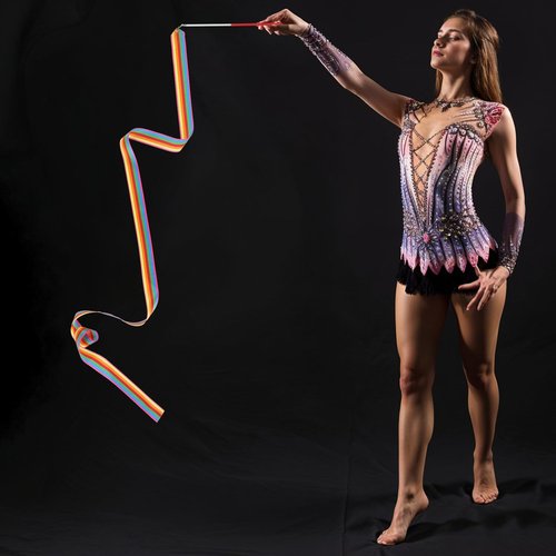 MBAIYO Gymnastics Dance Ribbon, 3pcs Rainbow Dance Twirling Streamers with Sticks 78.7 Inch 3 Color Rhythmic Gymnastics Wand for Artistic Dancing, Outdoor Play, Kids Adults Talent Shows