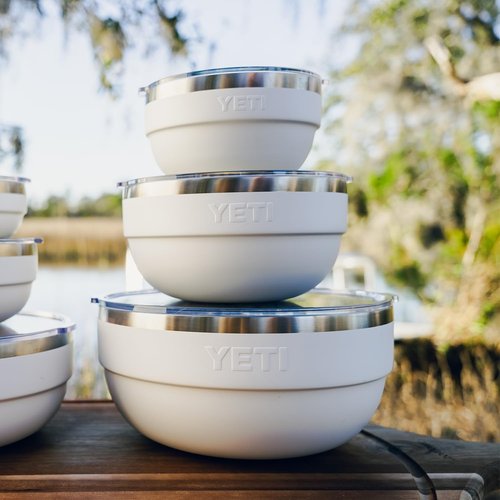 YETI Rambler Bowl, Vacuum Insulated, Stackable and Nestable Stainless Steel Bowl with Lid, 2 Quart, Cape Taupe