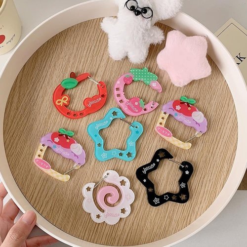 6Pcs Keychain Carabiner for Keys Acrylic Clips for Hanging Cartoon Key Chain Hooks Cute Key Clip Korean Keychain Hook Fruit Star Cupcake Carabiner Keychain for Small Item Pendant Bag Decoration Buckle