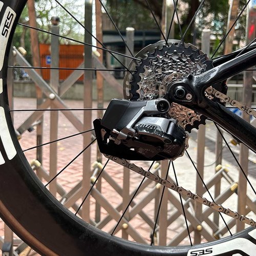 takewell 4 Pcs Batteries for SRAM AXS/eTap System, High-Capacity Batteries with Long-Lasting Power.