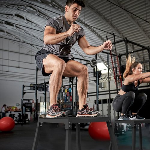 Metal Plyometric Jump Box, Steel Plyometric Platform and Jumping Box with Anti-Slip Top - 18 Inch Home Gym Plyo Boxes, Anti-Slip Exercise Step Up Boxes for Strength and Conditioning Training (Black)