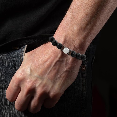 Sobriety Gift for Men Women Sober Gifts One Step at A Time Gifts Pocket Compass Black Beaded Bracelets Sobriety Cards Alcoholics Anonymous Milestone AA NA Recovery Addiction Gifts