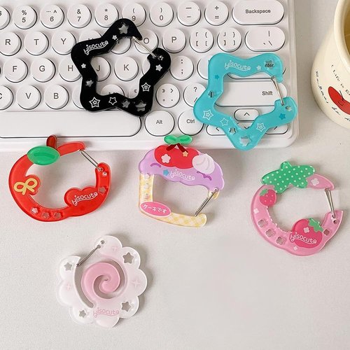 6Pcs Keychain Carabiner for Keys Acrylic Clips for Hanging Cartoon Key Chain Hooks Cute Key Clip Korean Keychain Hook Fruit Star Cupcake Carabiner Keychain for Small Item Pendant Bag Decoration Buckle