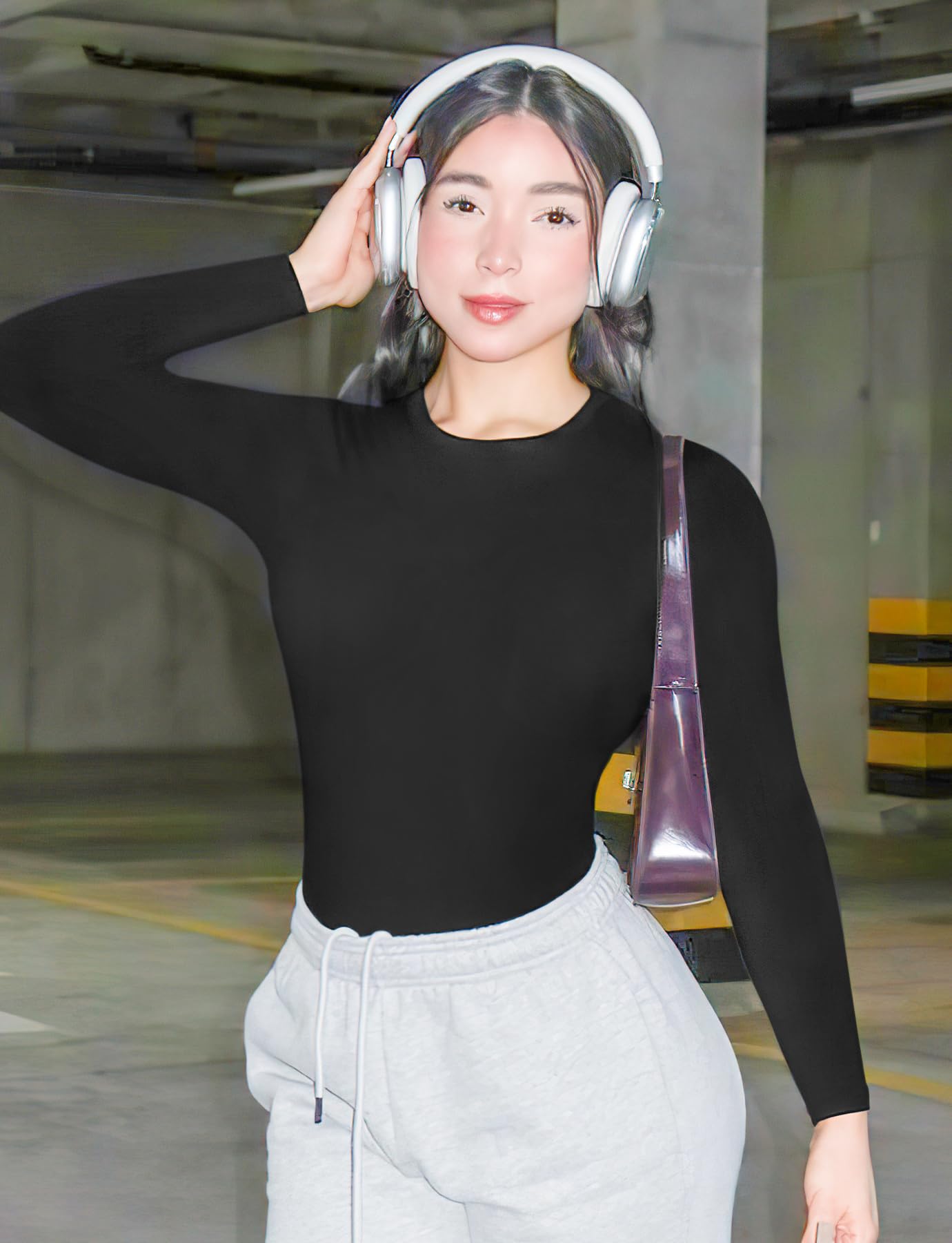 YEOREO Long Sleeve Shirts for Women y2k Tops Double Lined Basic Tee Crew Neck Going Out Sweeney Workout Undershirt Black L