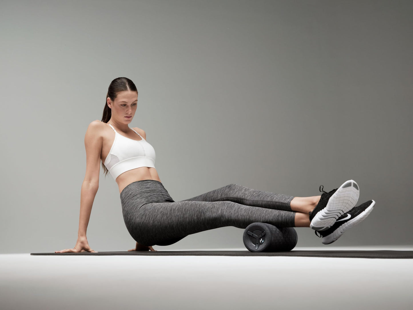 Hyperice Vyper 3 - Powerful High-Intensity Vibrating Foam Roller - Relieve Muscle Tension - Pre and Post Workout Recovery - FSA-HSA Approved