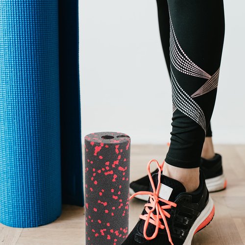 BESTonZON Roller for Yoga and Muscle Relaxation Durable Material High Rate for Fitness Training Body Stabilization and Relief Compact Design for Easy Use