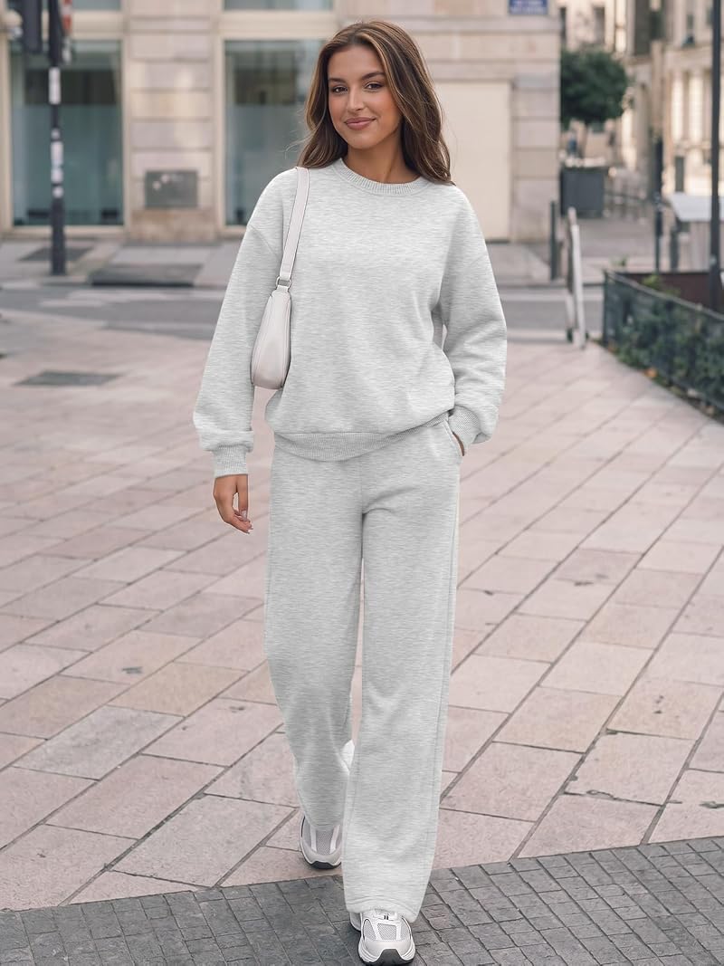 Trendy Queen 2-Piece Sweat Outfit Set - Light Gray, Small