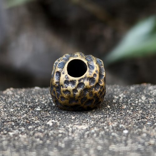 Husiwugear Brass Paracord Beads - EDC Knife Lanyard Beads & Pendant, DIY Metal Decor Accessories for 550 Paracord (Evil Skull)