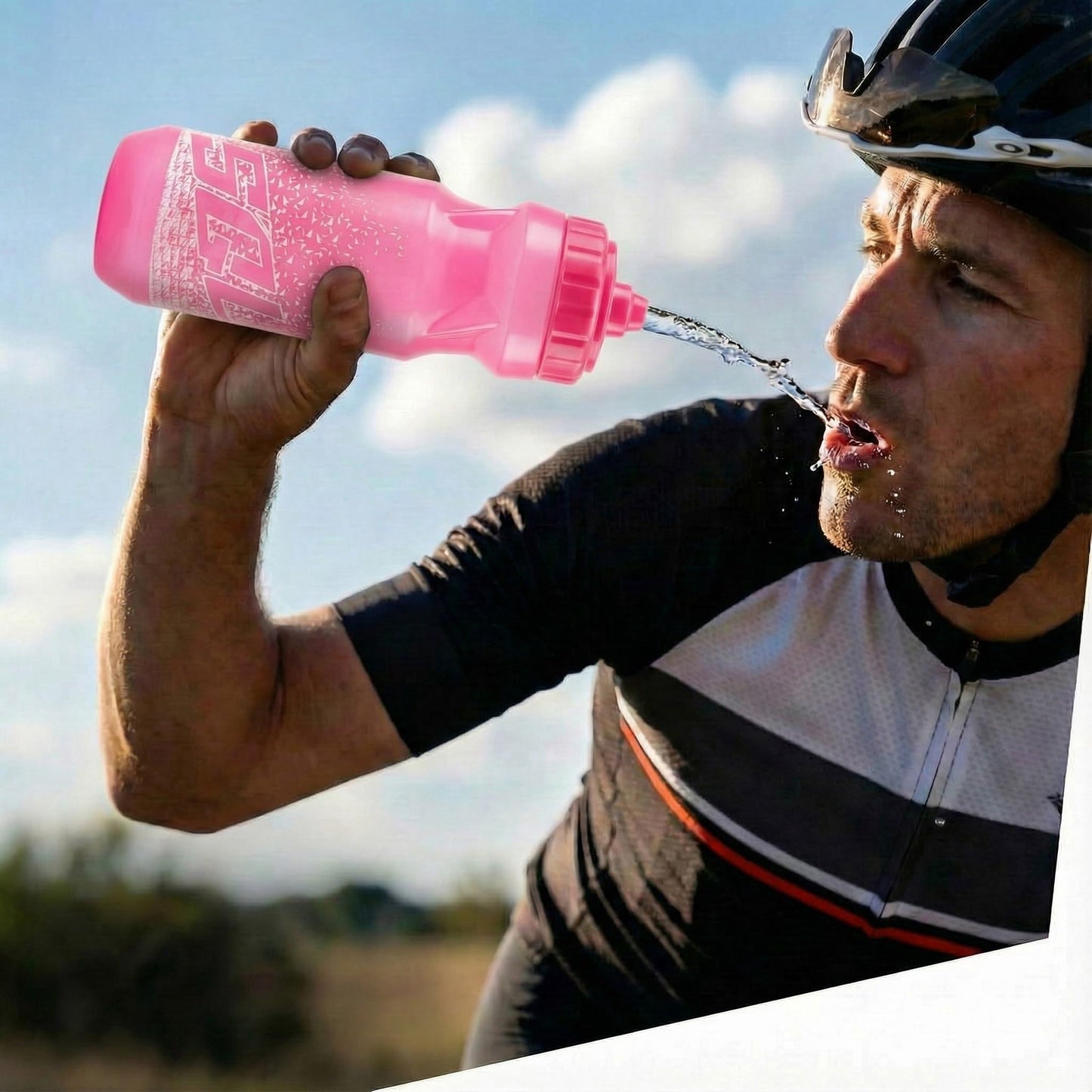 SQUALO Cycling Water Bottle 20oz / 610ml – Ultra-Lightweight 56g Squeeze Bike Bottle with Self-Sealing High Flow Nozzle – Leak-Proof, BPA-Free, Ergonomic Fit for Road & Mountain Biking (Pink)