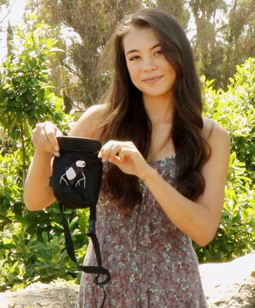 AMC Rock Climbing Panda Design Chalk Bag with Adjustable Belt, Light Blue