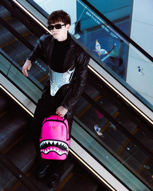 Sprayground SHARK CENTRAL PULSE BACKPACK